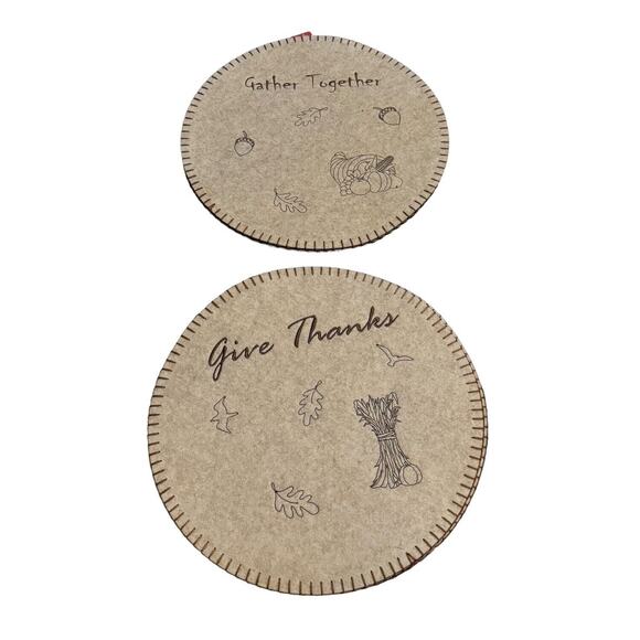 4 Round Place Mats Thanksgiving Autumn Gather Together Give Thanks Embroidered - Picture 1 of 5